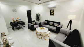 2 Bed Luxury Apartment, Pool, Gym, Cinema